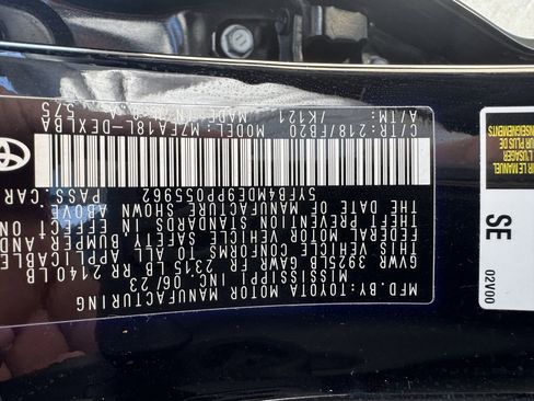 Used 2023 Toyota Corolla LE image 30