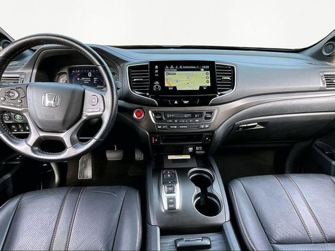Used 2023 Honda Passport TrailSport image 8
