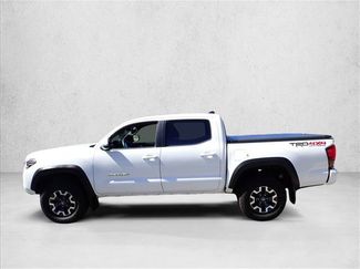 Used 2018 Toyota Tacoma TRD Off-Road w/ Technology Package AWD/4WD video 2