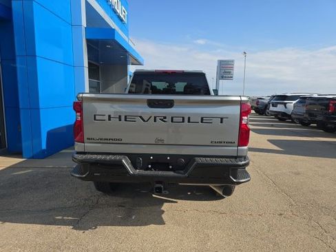 New 2026 Chevrolet Silverado 2500 Custom w/ Custom Value Package image 9