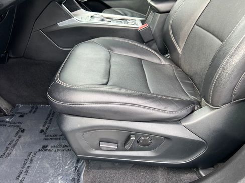 Used 2023 Ford Explorer Limited image 15