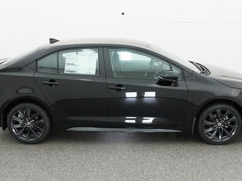 New 2026 Toyota Corolla SE FWD image 11