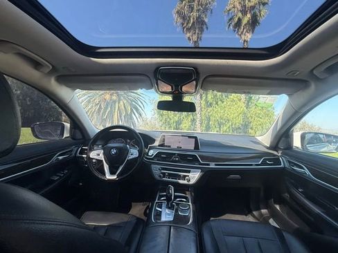 Used 2019 BMW 740i 740i image 16