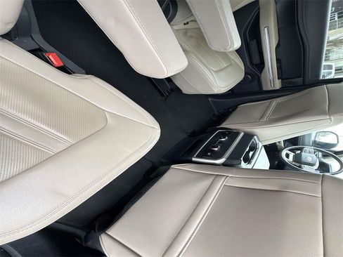 Used 2024 Ford Expedition Max Limited image 16