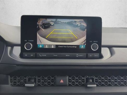 Used 2024 Honda Accord EX image 18