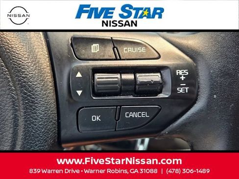 Used 2018 Kia Sorento FWD image 26