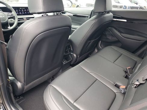 New 2026 Kia Seltos EX image 22