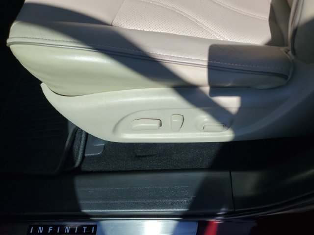 Used 2019 INFINITI QX60 Luxe w/ Essential Package AWD/4WD image 19