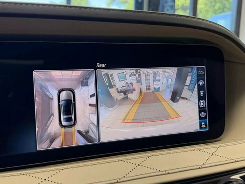 Used 2019 Mercedes-Benz S 560 Sedan image 30