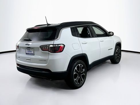 Used 2022 Jeep Compass Limited AWD/4WD image 5