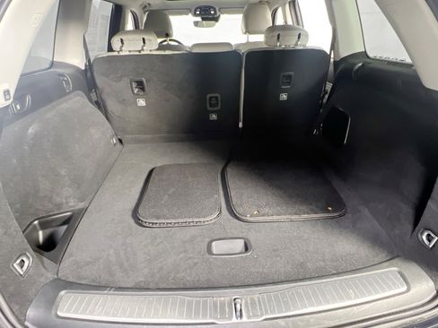 Used 2023 Jeep Grand Cherokee Overland AWD/4WD image 26