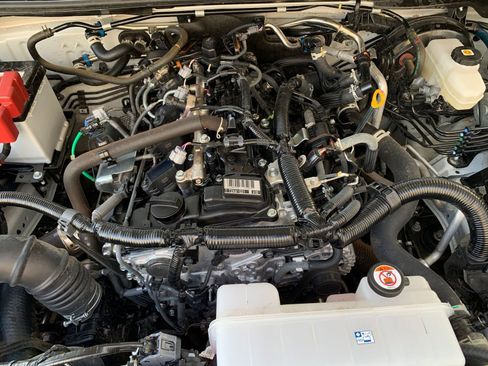 Used 2025 Toyota 4Runner TRD Off-Road image 32