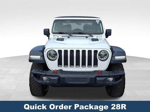 Used 2018 Jeep Wrangler Unlimited Rubicon AWD/4WD image 3