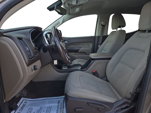 Used 2016 GMC Canyon SLE image 10
