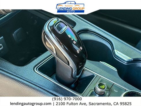 Used 2020 Cadillac XT4 Premium Luxury w/ Cold Weather Package FWD image 18
