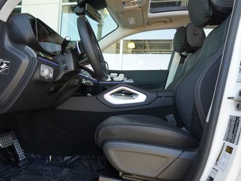 New 2026 Mercedes-Benz GLS 450 4MATIC image 27