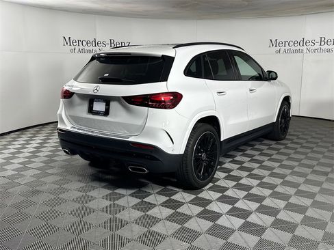 Certified 2025 Mercedes-Benz GLA 250 image 7