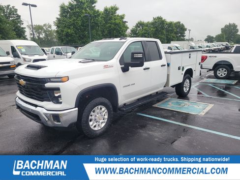 Used 2025 Chevrolet Silverado 3500 W/T w/ WT Convenience Package AWD/4WD image 1