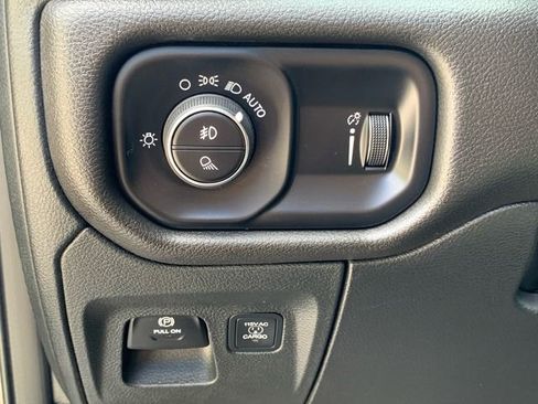 Used 2025 RAM 1500 Classic Warlock AWD/4WD image 23
