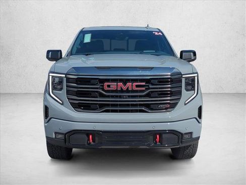 Used 2024 GMC Sierra 1500 AT4 w/ Technology Package AWD/4WD image 2