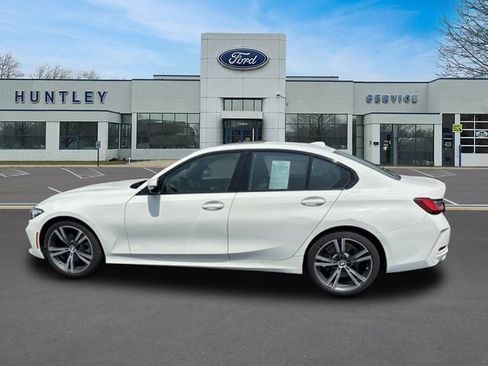 Used 2023 BMW 330i xDrive Sedan w/ Premium Package AWD/4WD image 6