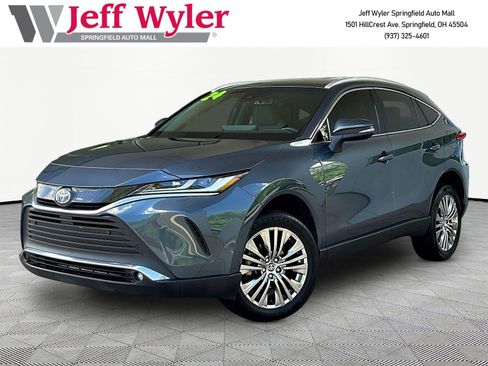 Used 2024 Toyota Venza XLE AWD/4WD image 1