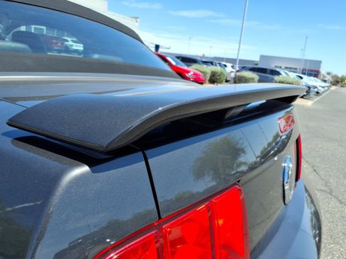 Used 2008 Ford Mustang GT RWD image 19