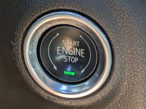 Used 2020 GMC Sierra 1500 Denali w/ Technology Package image 32