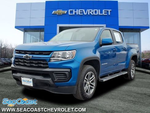 Certified 2022 Chevrolet Colorado W/T w/ Custom Special Edition image 3