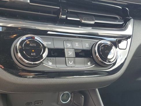 New 2026 Buick Envista Sport Touring w/ Convenience I Package FWD image 22