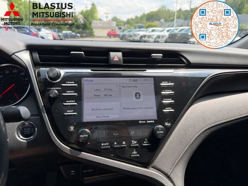 Used 2019 Toyota Camry XSE FWD image 28