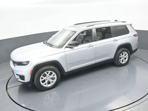 Used 2023 Jeep Grand Cherokee L Limited image 49