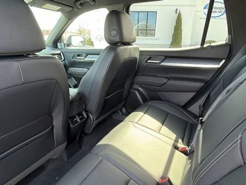 New 2026 GMC Terrain Elevation w/ Elevation Premium Package AWD/4WD image 31