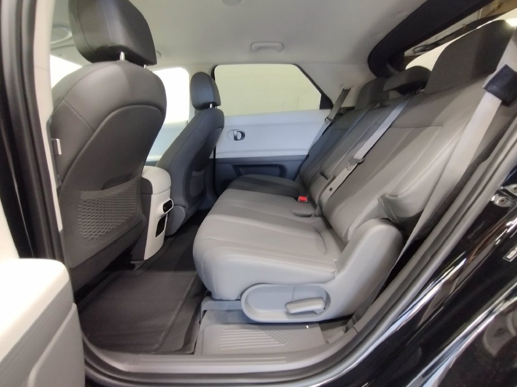 New 2026 Hyundai Ioniq 5 SEL AWD/4WD image 36
