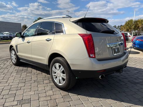 Used 2016 Cadillac SRX Luxury image 10
