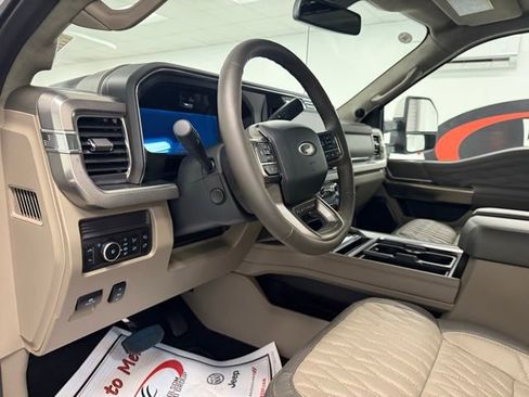 New 2026 Ford F350 Platinum w/ Platinum Plus Package image 13