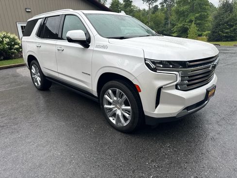 Used 2023 Chevrolet Tahoe High Country w/ Premium Package AWD/4WD image 1