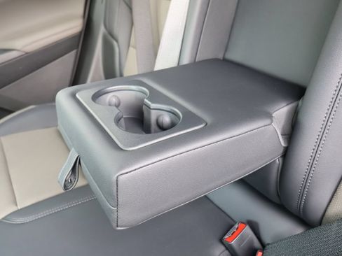 New 2027 Chevrolet Equinox LT w/ Convenience Package II AWD/4WD image 26