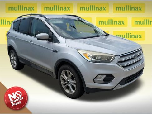 Used 2018 Ford Escape SEL FWD image 1