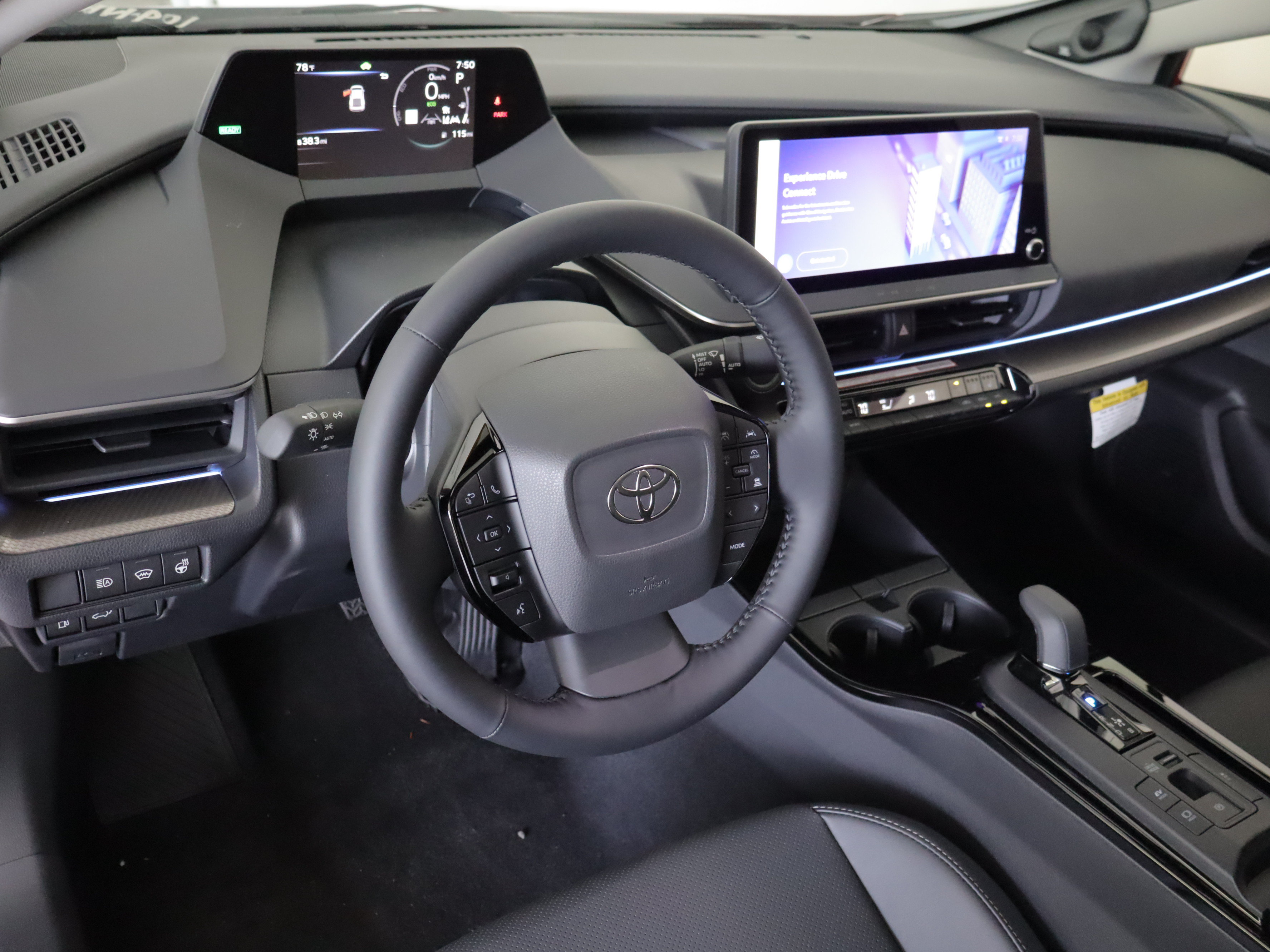 New 2027 Toyota Prius Limited w/ Limited Premium Package AWD/4WD image 9