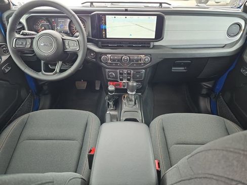 New 2026 Jeep Gladiator Willys AWD/4WD image 9