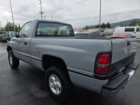 Used 1996 Dodge Ram 1500 Truck 4x4 Regular Cab image 5