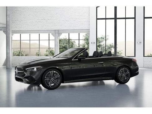 Used 2024 Mercedes-Benz CLE 300 4MATIC Cabriolet image 37