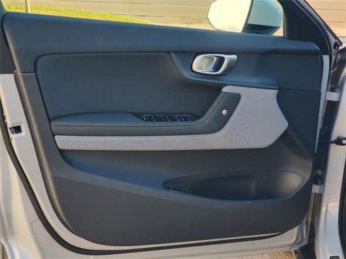 Used 2023 Polestar Polestar 2 image 9