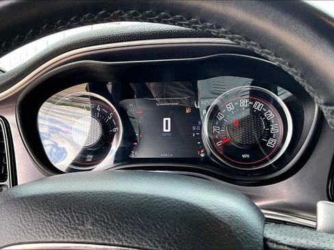 Used 2022 Dodge Challenger GT RWD image 12