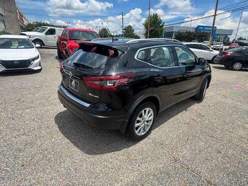 Used 2022 Nissan Rogue Sport SV w/ Technology Package AWD/4WD image 30