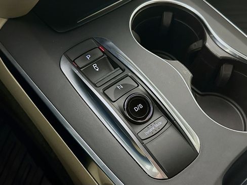 Used 2018 Acura MDX FWD image 23