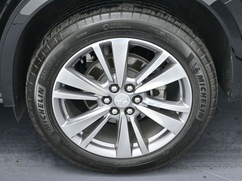 Certified 2025 Cadillac XT6 Premium Luxury image 34