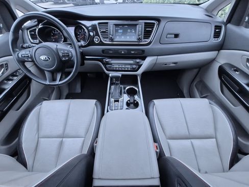 Used 2021 Kia Sedona EX w/ EX Premium Package FWD image 15
