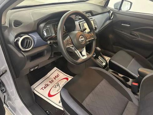 Used 2025 Nissan Versa SV w/ Trunk Package FWD image 9